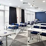 Express - By Ihg 3*