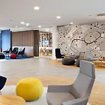 Express - By Ihg فندق 3*