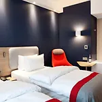 فندق Express - By Ihg