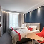 Express - By Ihg كايزرسلاوترن
