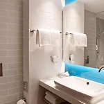 Express - By Ihg