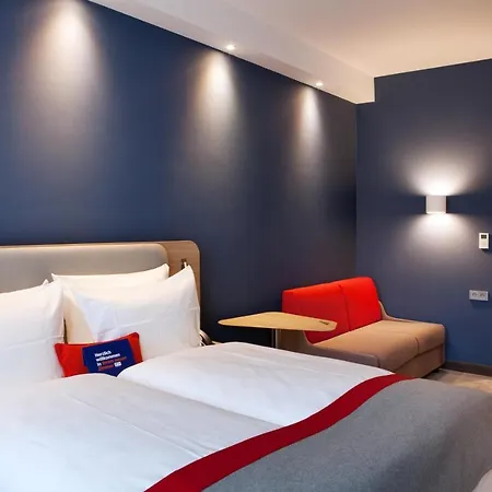 Hotel Express - By Ihg 3*