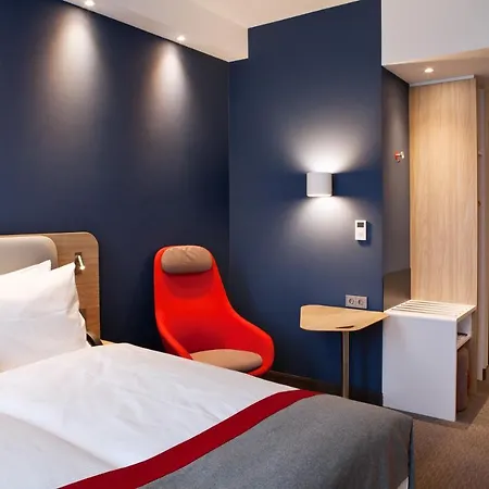 Express - By Ihg Отель Кайзерслаутерн
