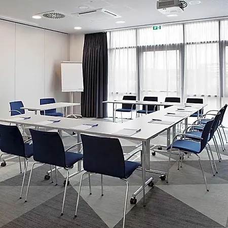 Express - By Ihg Hotell Kaiserslautern