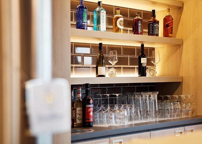 Express - By Ihg 호텔